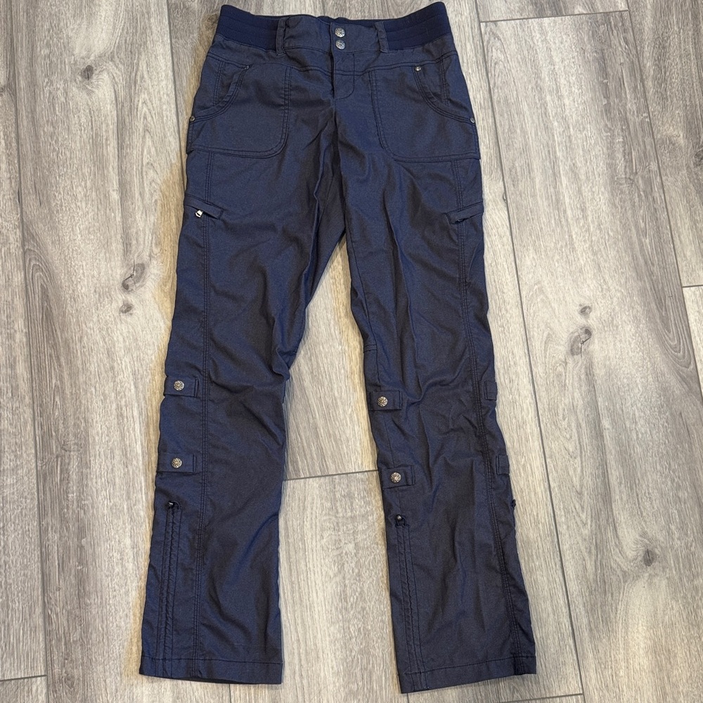 Atheleta Women’s Hiking Navy Pants